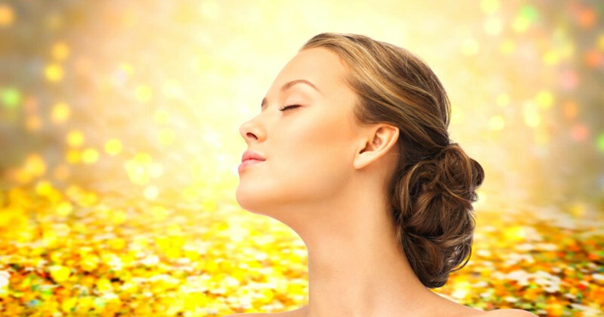 l'oro ringiovanisce l'oro ringiovanisce