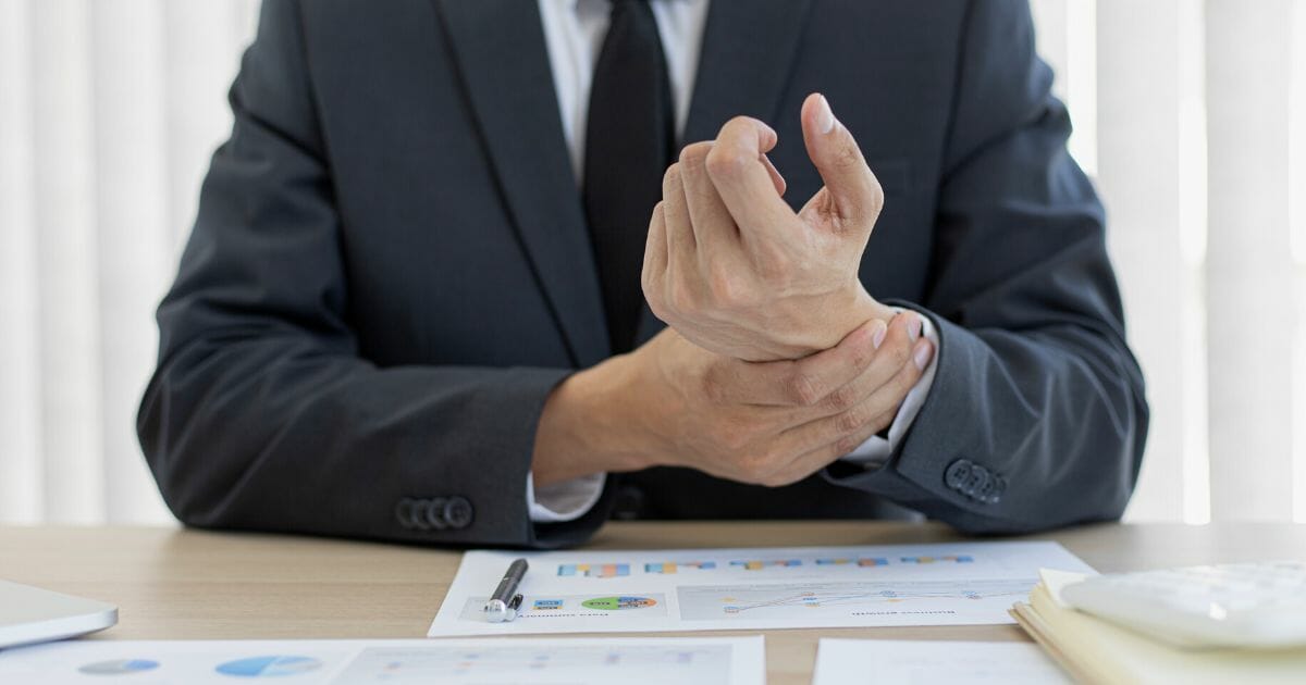 male alle articolazioni male alle articolazioni