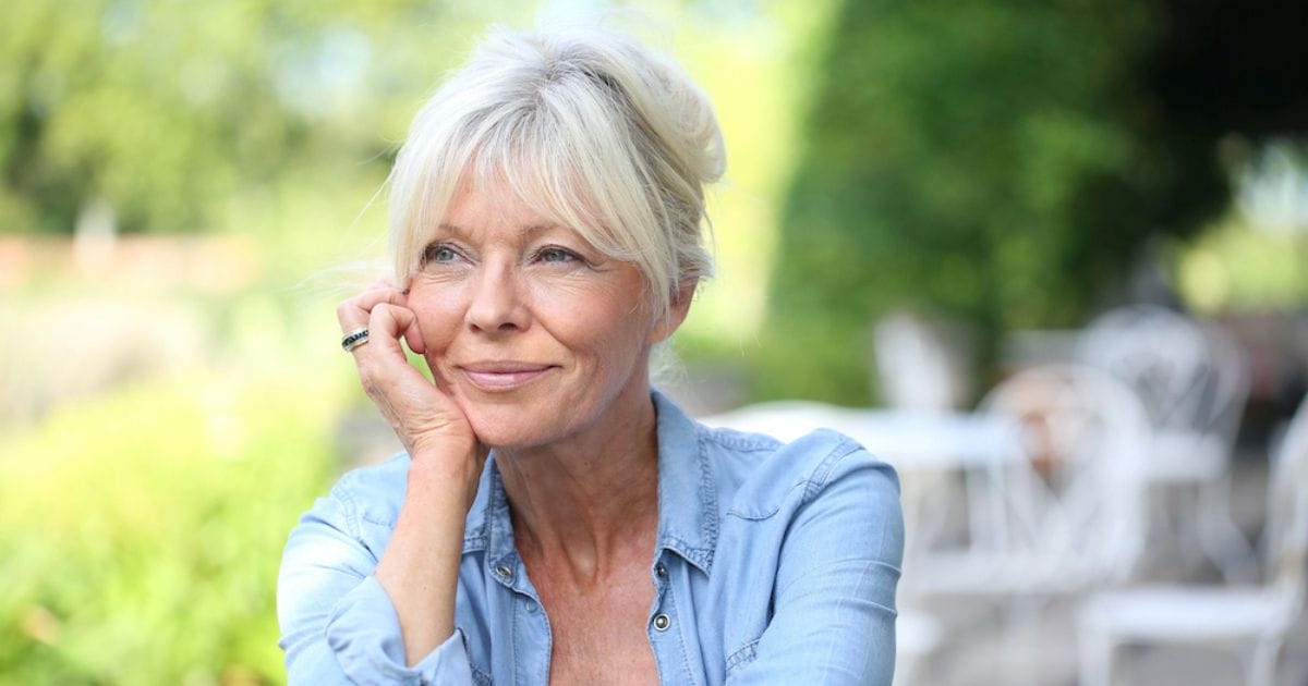 donna con pelle matura